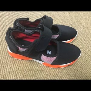 MARNI SNEAKER BARELY WORN